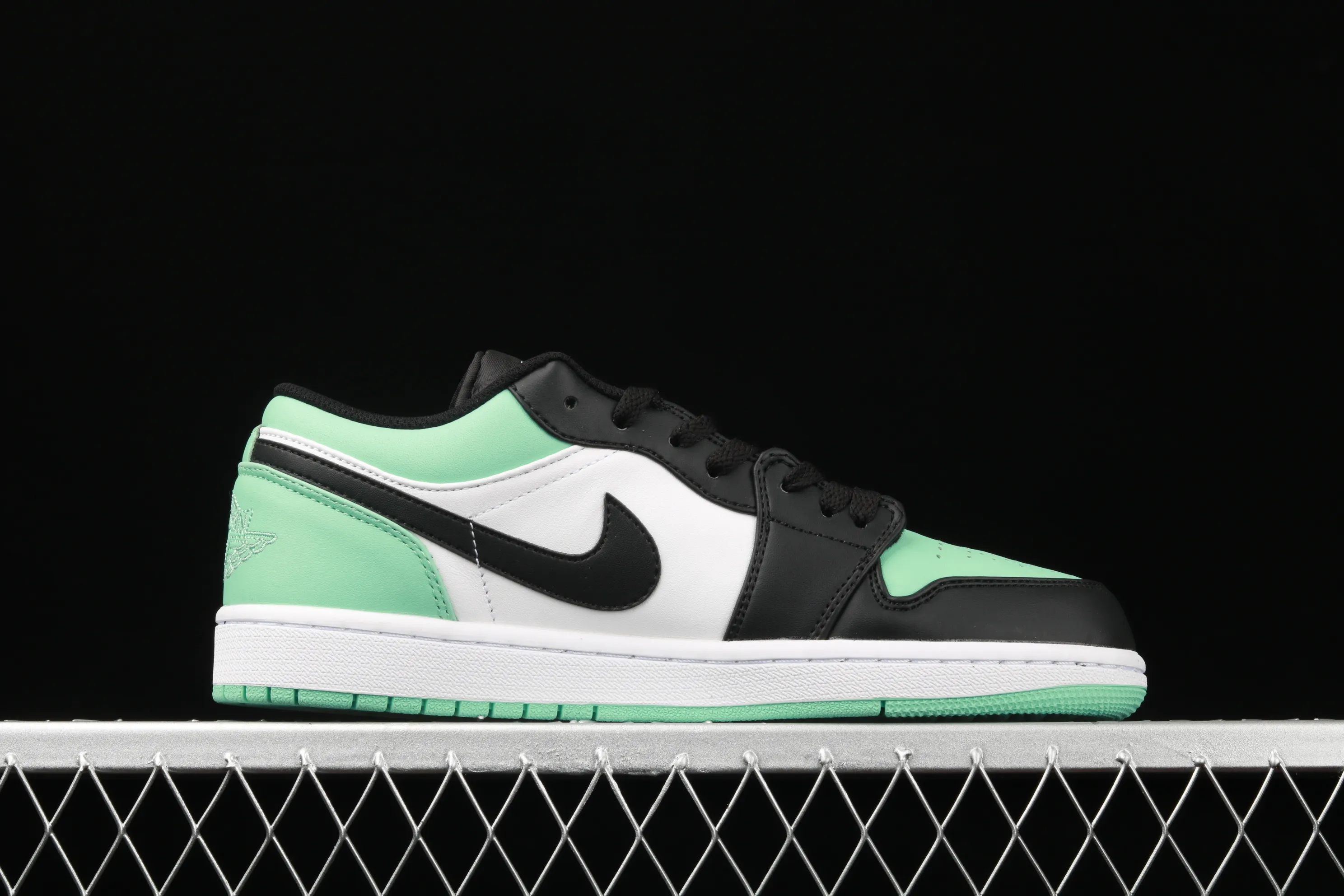 All categories Air Jordan Jordan series basketball shoes Air Jordan 1 Low Air Jordan 1 Low AJ1 Joe 1 low-top cultural and leisure sports sneakers 553558-117